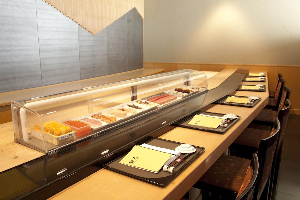 Shin Yokohama Prince Hotel Exterior photo